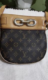 (Category: ) located in . Submitted by mbr_preloved (Listing ID 1249707021, Image 1). Description: .