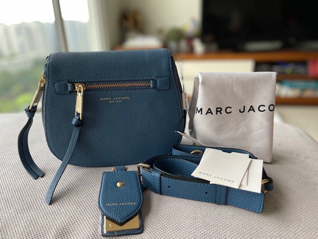 Marc jacob on sale sling bag