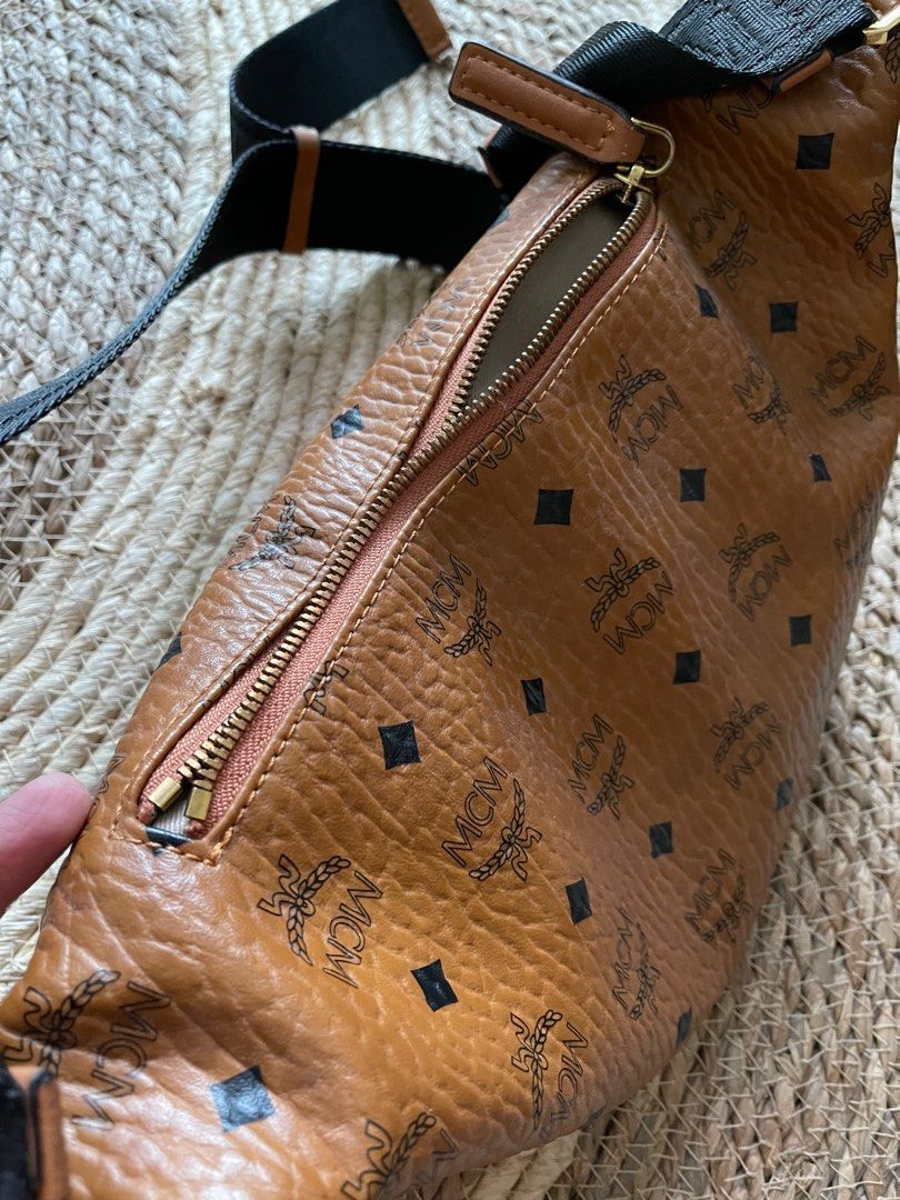 MCM trunk bag, Everything Else, Others on Carousell