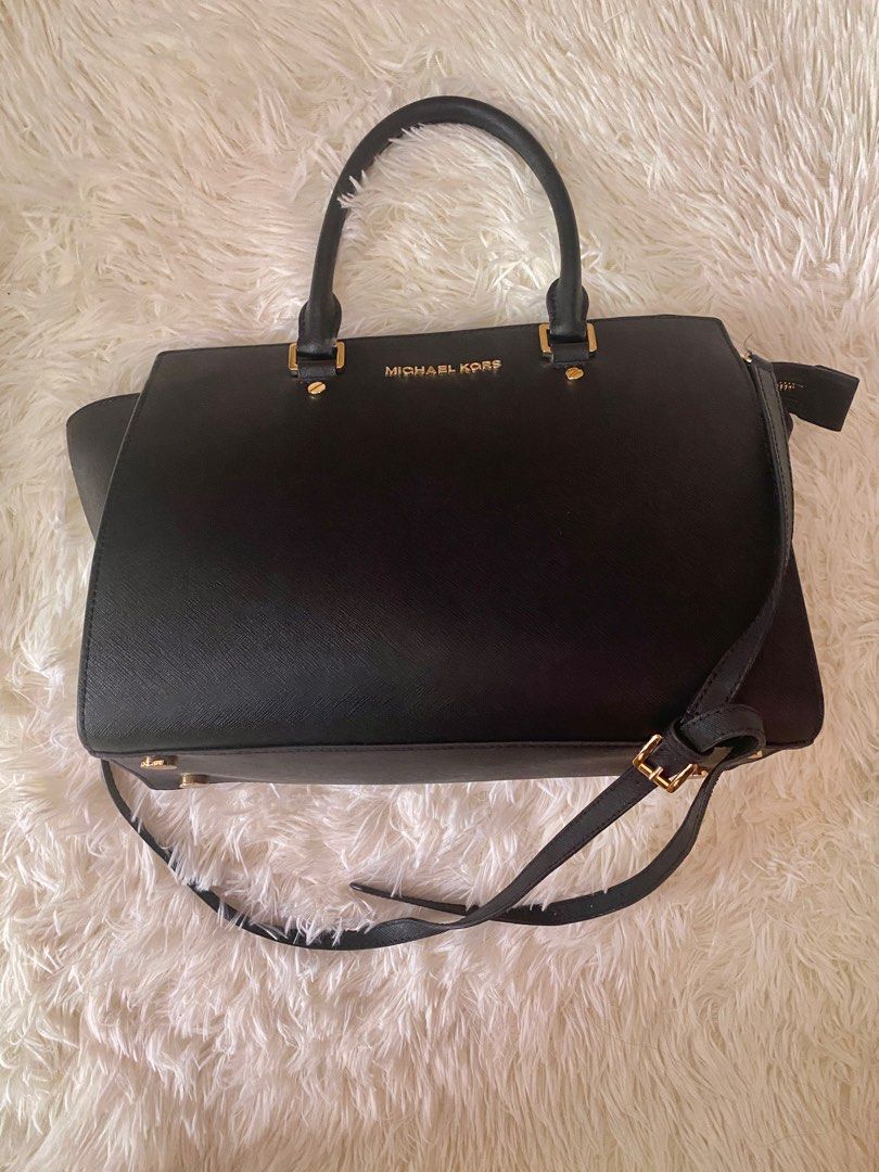 Michael Kors Selma Black Luxury Bags Wallets on Carousell
