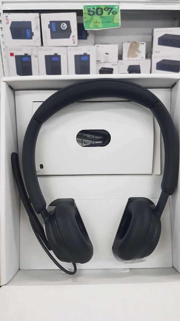Microsoft Modern Usb C Headset Audio Headphones Headsets On Carousell