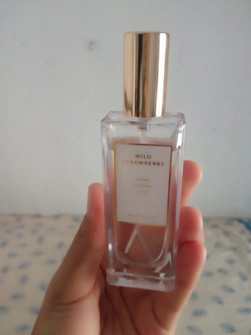 Review parfum miniso deals wild strawberry