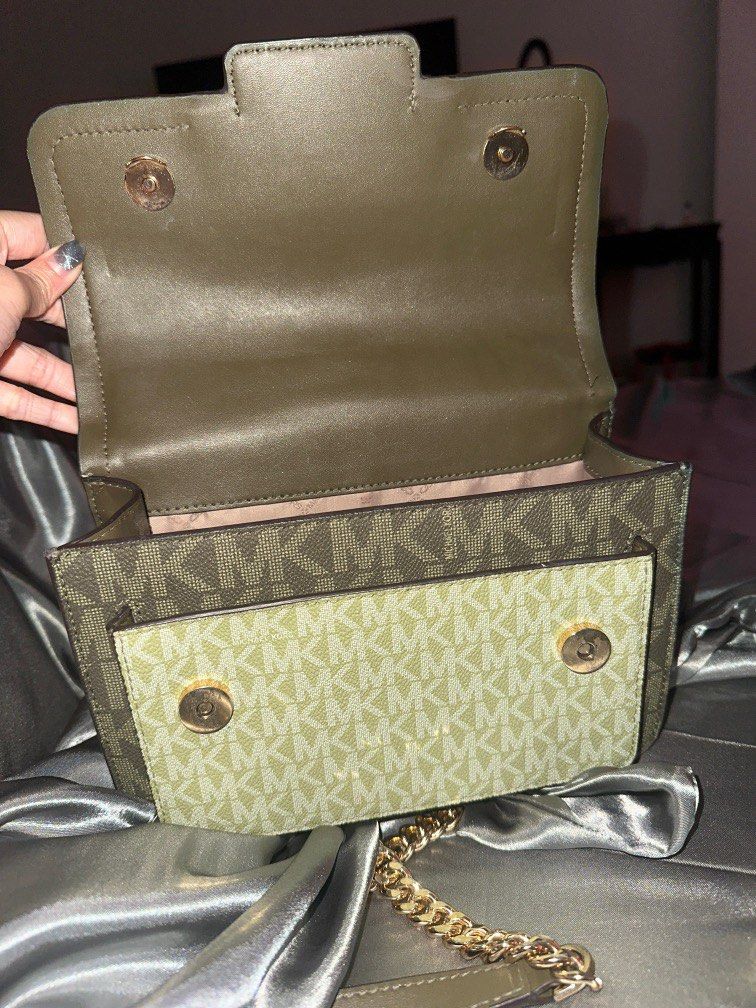 Mk olive bag top