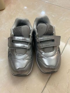 （分類：）位於 。 由 iamskwu 提交（商品編號 1249625445，圖片 1）。簡介： 。