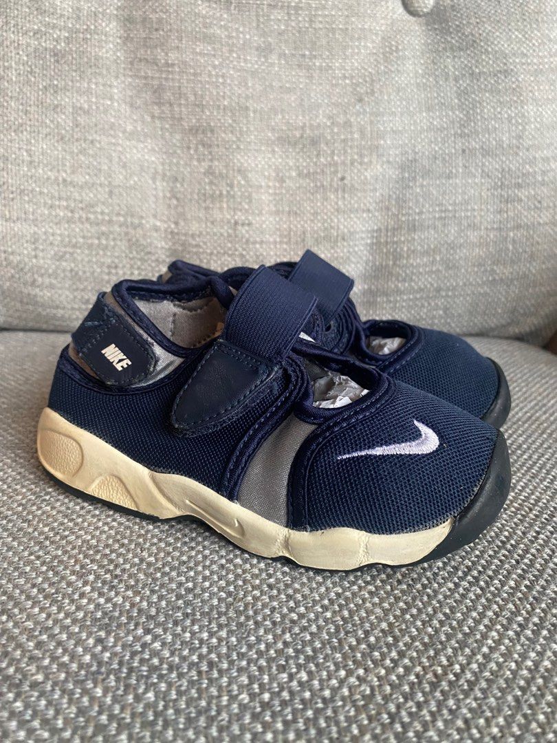 Nike rift infant blue deals