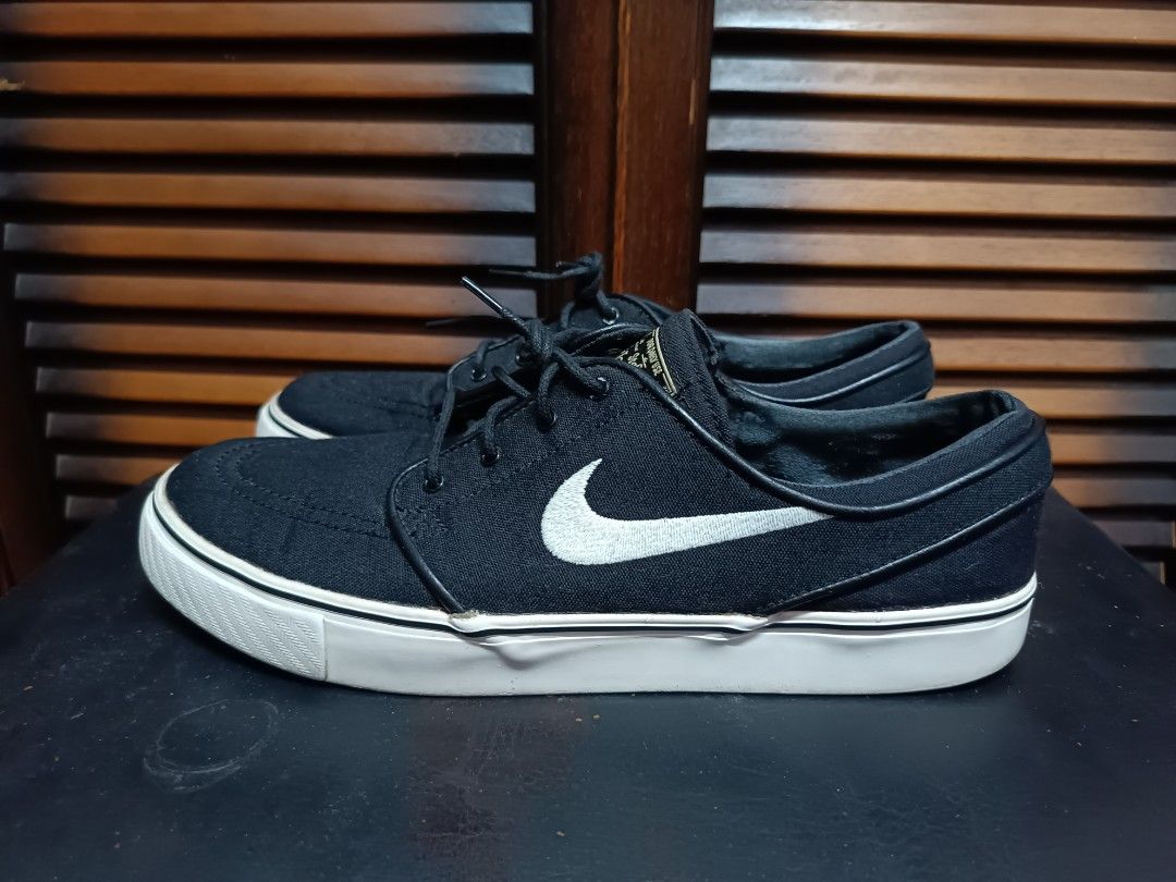 Nike SB Janoski Size 9.5 US Men s Fashion Footwear Sneakers on