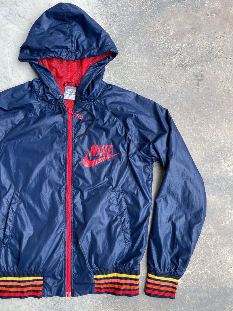 Nike windbreaker store red blue