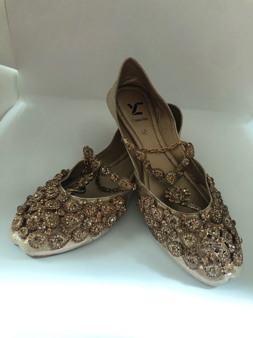 Pakistani Beaded Khussa in Gold Women s Fashion Footwear Flats