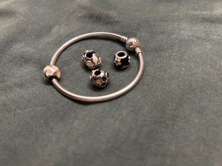 （分類：）位於 。 由 thinkballet 提交（商品編號 1249740175，圖片 1）。簡介： 。