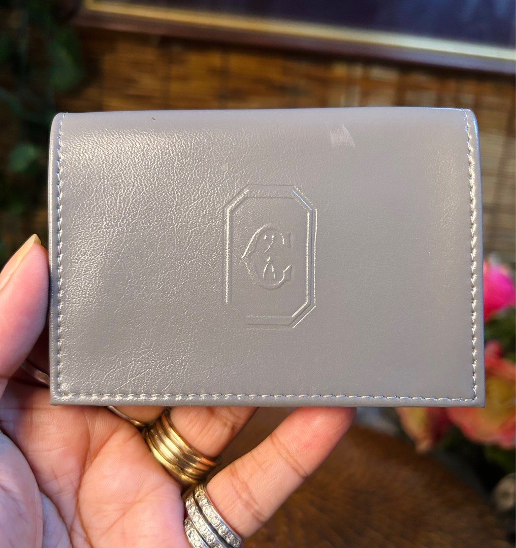 PHILIPPE CHARRIOL Card WALLET (Category: Luxury Bags & Wallets) located in Quezon City. Submitted by whatsinmyclosett (Listing ID 1249724281, Image 1). Description: PHILIPPE CHARRIOL Card WALLET ☑️Item in Japan ☑️ORIGINAL ☑️Vintage ☑️Very Good Condition 🔴manage your expectations this is Second hand / Vintage Item Hindi Brand new Binibili mo. 🔴good as new! Issue is may slight pen marks sa harap 🔴BAWAL SA MAARTE 🔴NO RETURN, NO EXCHANGE !!.