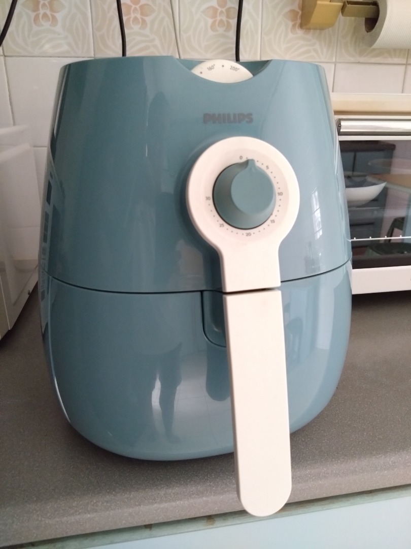 Philips Air Fryer HD9218, TV & Home Appliances, Kitchen Appliances