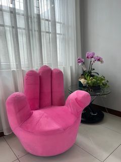 Pink swivelling Hand Accent Chair  - Big Adult size