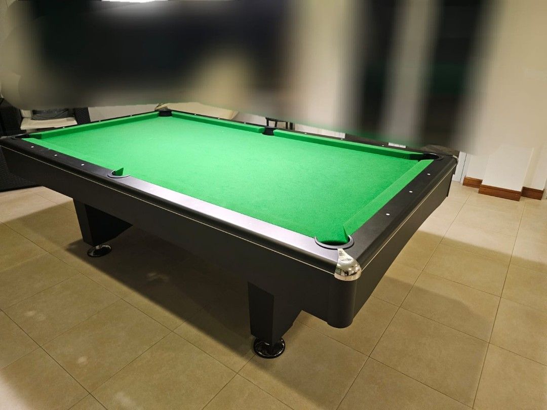 Pool Table (Category: Billiards & Bowling) located in Singapore. Submitted by life.is.such (Listing ID 1249763032, Image 1). Description: .