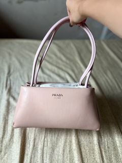 （分類：）位於 。 由 larissa_li 提交（商品編號 1249710210，圖片 1）。簡介： 。