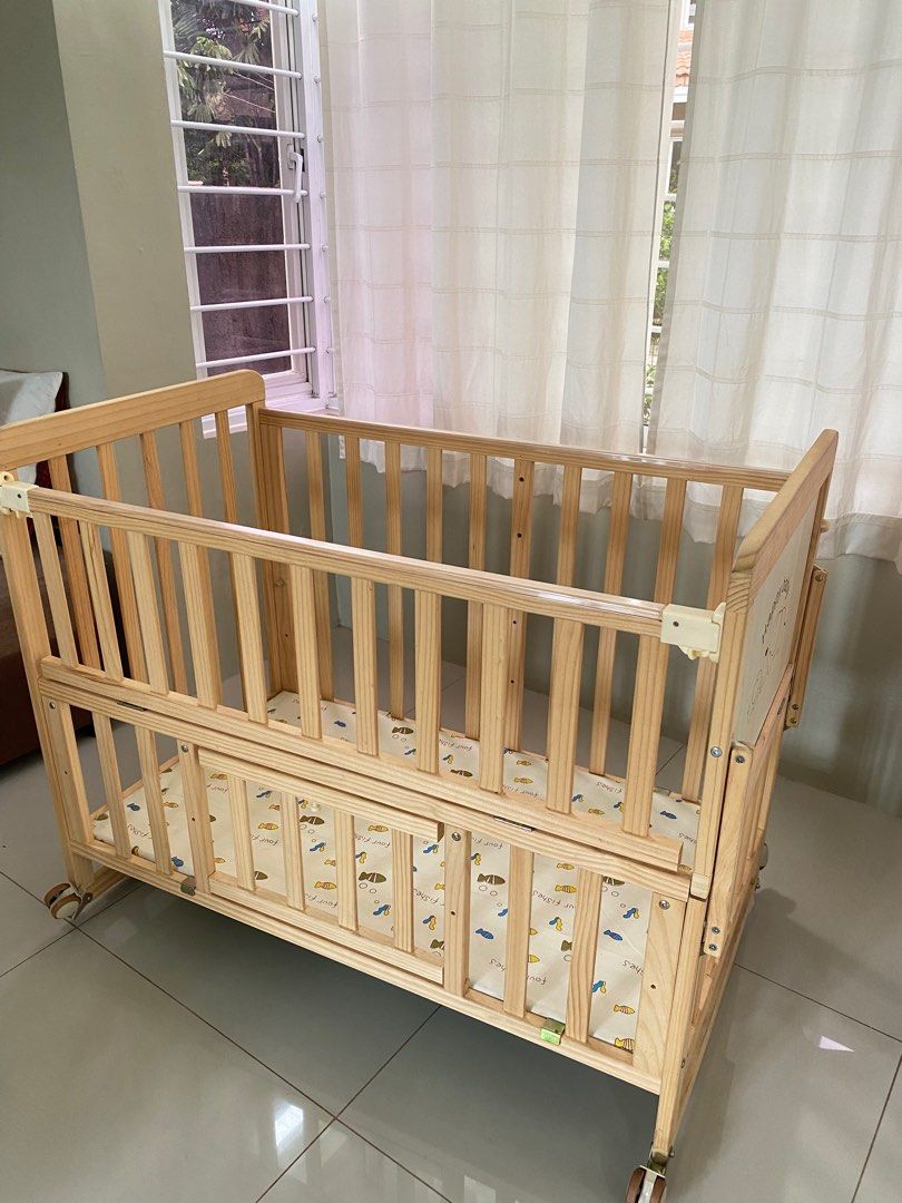 Preloved crib cheap