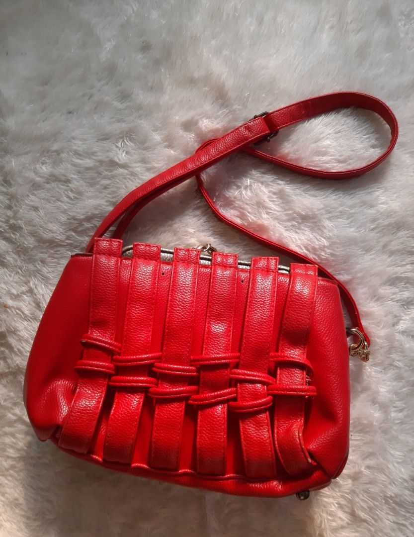 Preloved leather sling bag no brand, Fesyen Wanita, Tas & Dompet di