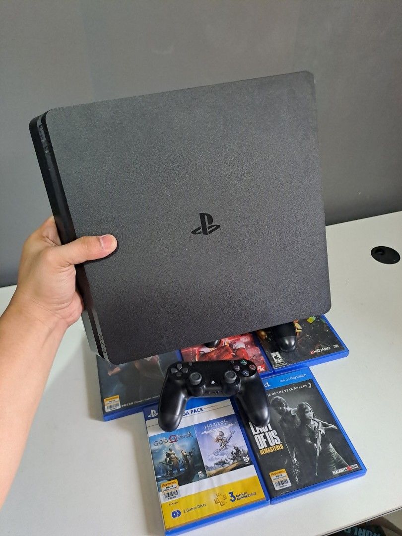 Sony PlayStation 4 Slim 1TB Only On PlayStation - 3 Games Bundle: God of  War, The Last of Us Remastered, and Horizon Zero Dawn: Complete Edition 