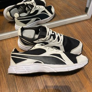 (Kategori: ) berada di . Dikirim oleh sneakerssecondmarket (ID iklan 1249746579, Gambar 1). Deskripsi: .