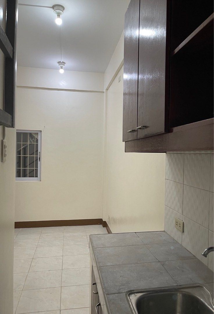 Rent manila dorm/ room/ studio/ condo/ apartment mendiola/Nagtahan/ lrt