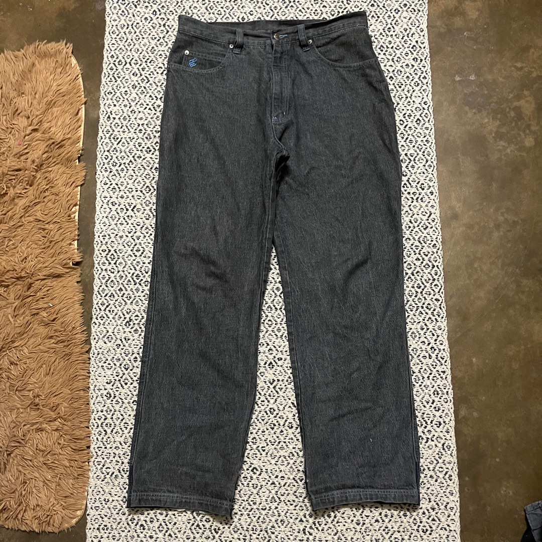 Roca Wear Carpenter Baggy Jeans, Men's Fashion, Bottoms, Jeans on Carousell