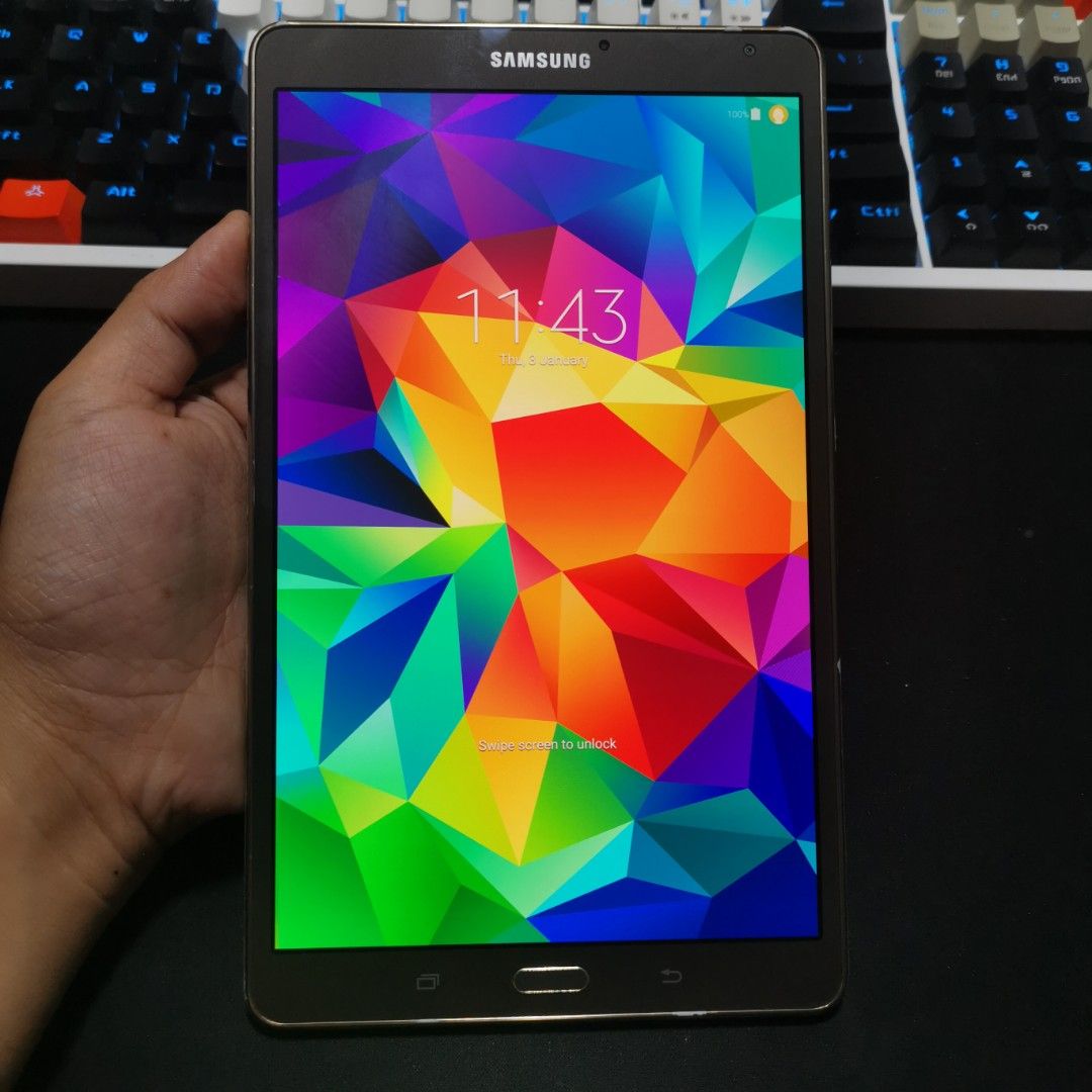 Samsung Galaxy Tab Sタブレット SM-T700  wifi