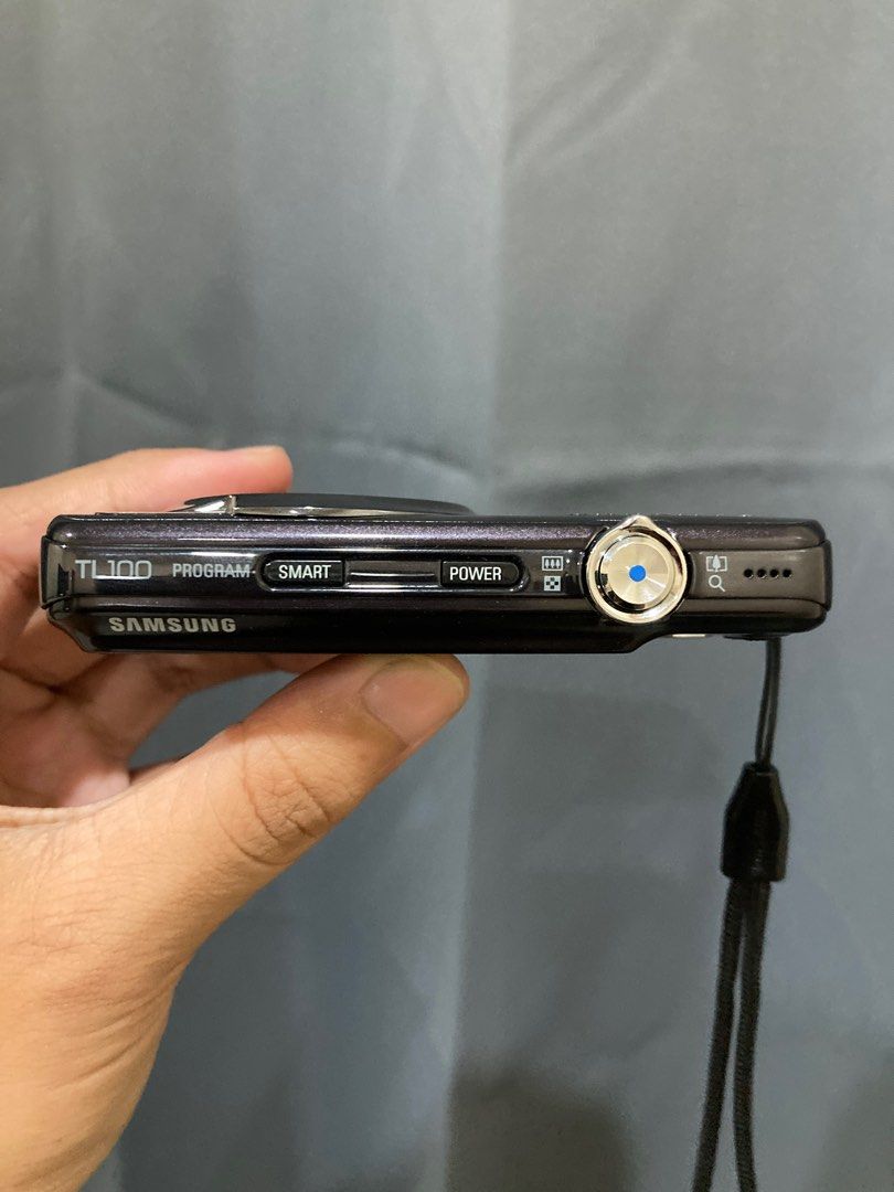 Samsung TL100 (ST50) digicam, Photography, Cameras on Carousell