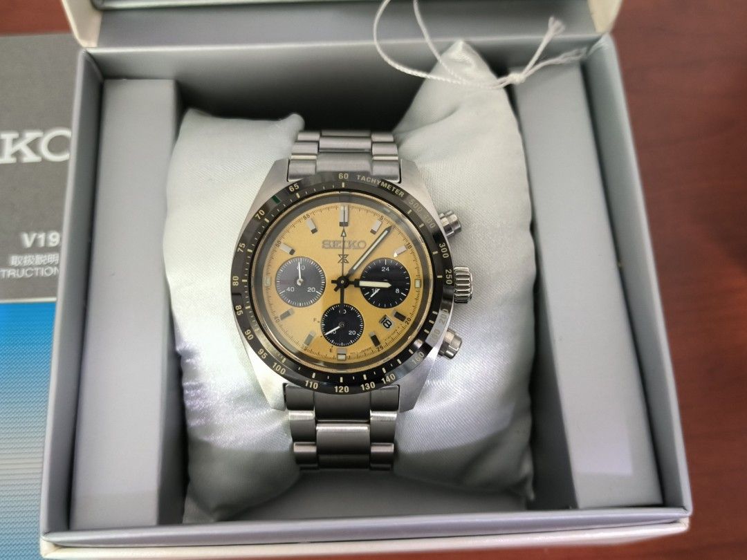 Seiko Speedtimer Golden Panda SSC817 on Carousell