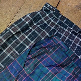 SET Size 28-29 PLAID SKIRTS