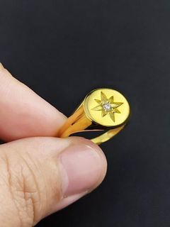 18k Saudi Gold Signet Ring
