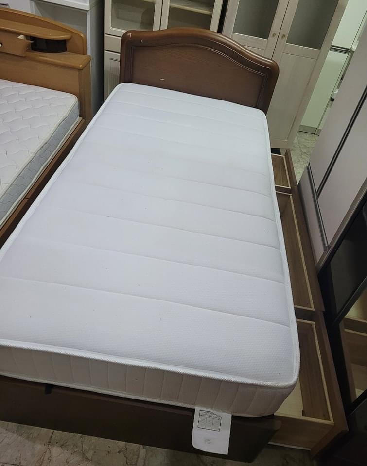 Single bedset Japan surplus, Furniture & Home Living, Furniture, Bed