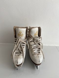 Skate Shoes Size 2 - Jackson Mystique