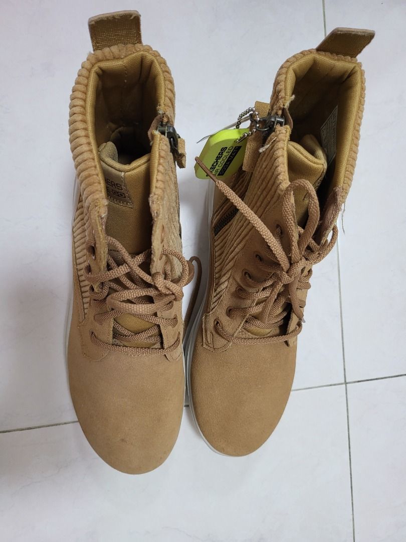 Ugg walking shoes deals