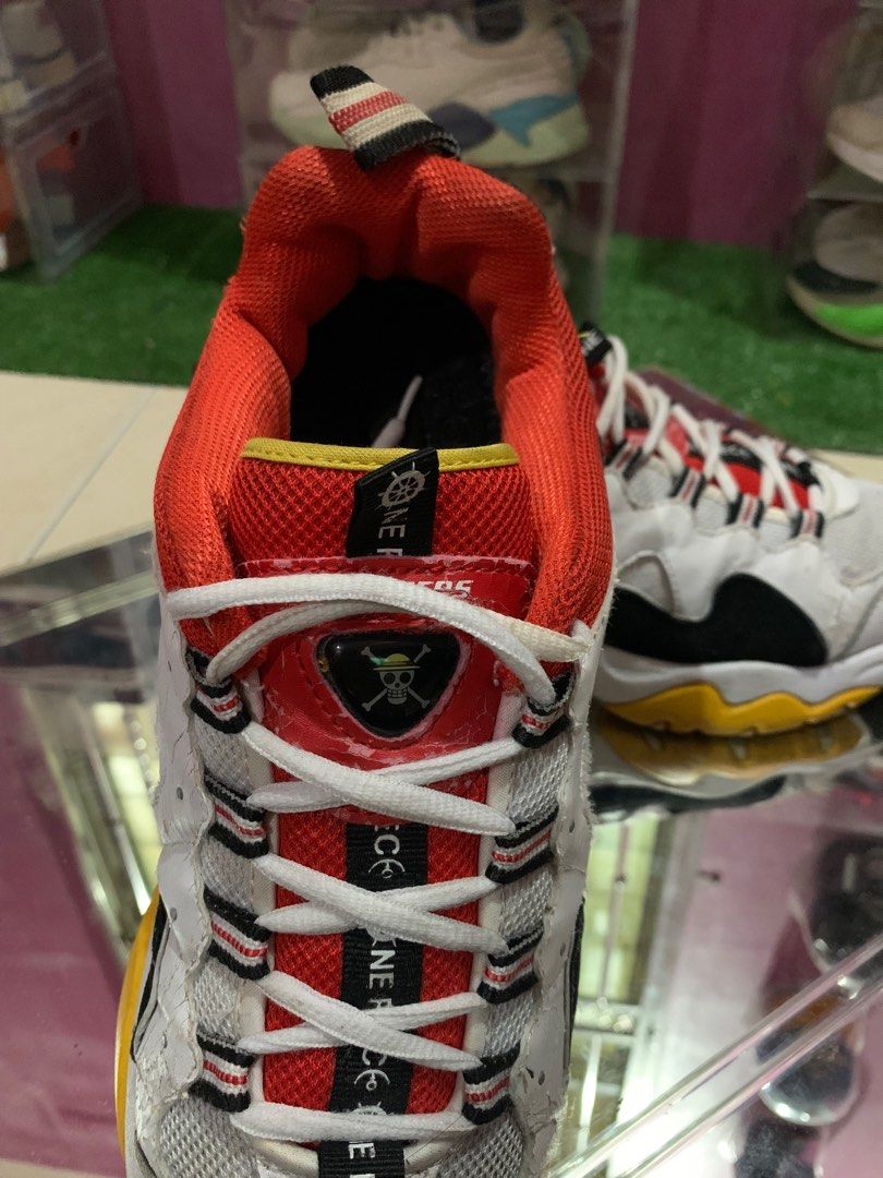One piece skechers 219 sale