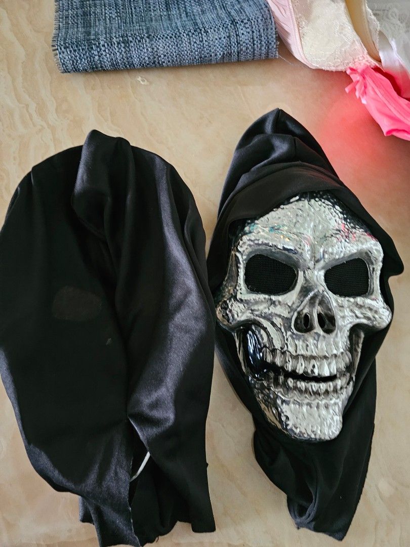 skeleton ski mask