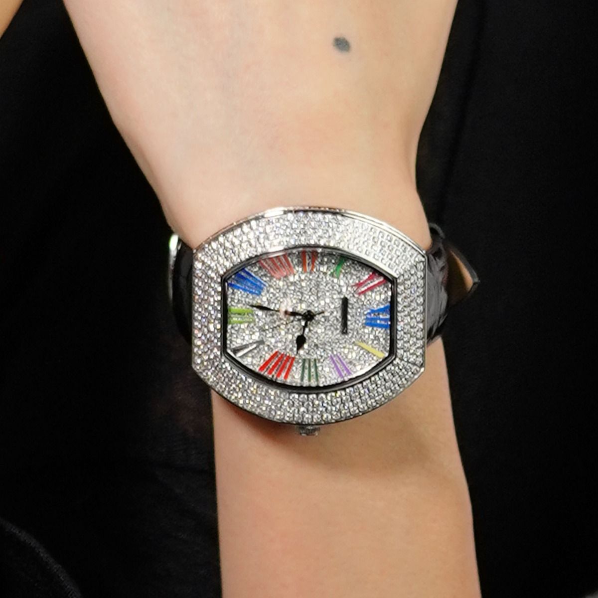 Starlit Women s White Gold Watch Diamond Studded G18112W
