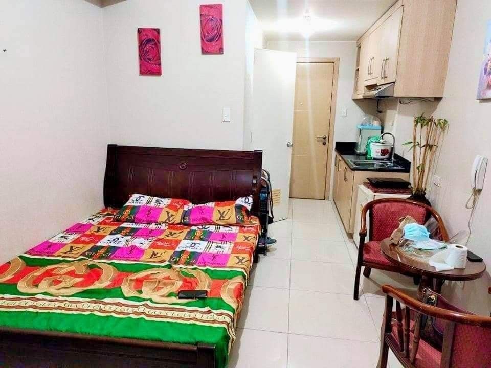 Sun residence for sale condo (Category: Apartments & Condos) located in Quezon City. Submitted by quickrabbit_7700bb (Listing ID 1249724578, Image 2). Description: RUSH FOR SALE CONDO UNIT AND FOR RENT OR RENT TO OWN SUN RESINDENCES (BY SMDC WELCOME ROTONDA STUDIO TYPE FULLY FURNISHED 20SQUARE METER TOWER 1 4148 PRICE 3.5Million RENTAL 14k MONTHLY inc. ass. dues #DirectOwner.