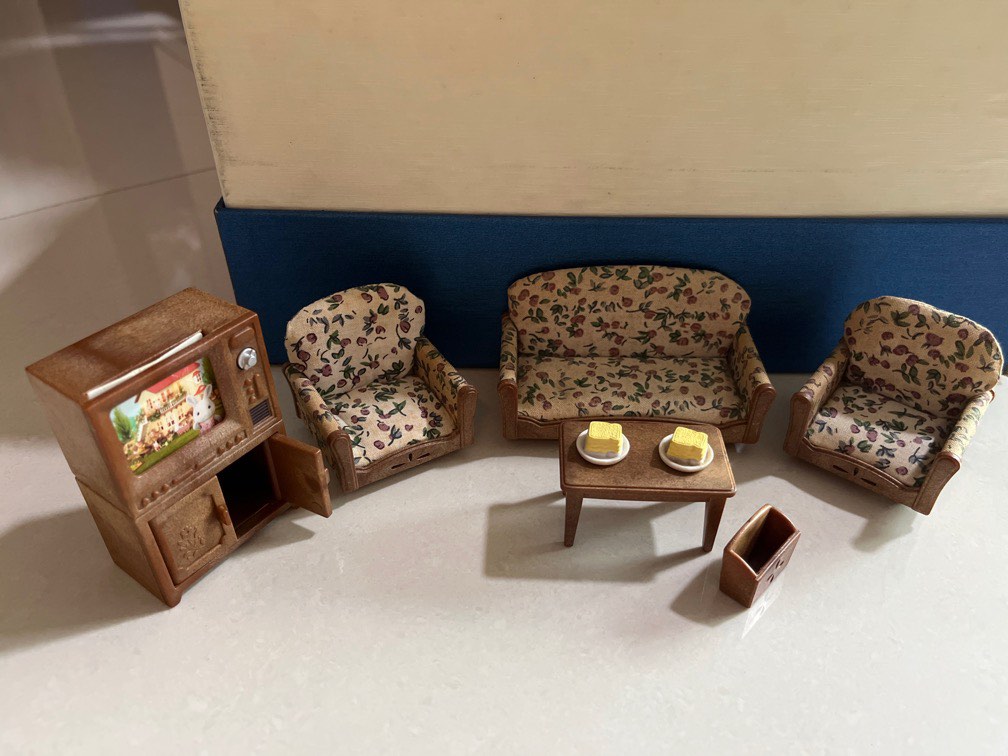 Sylvanian families shop living room set
