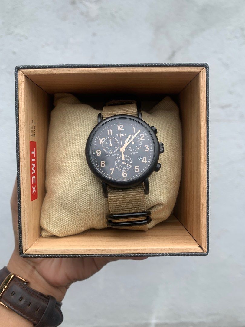 Timex weekender clearance chrono black