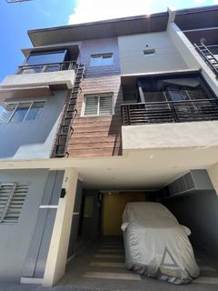 Townhouse With Solar Pannels For Sale in UP Village Quezon City
