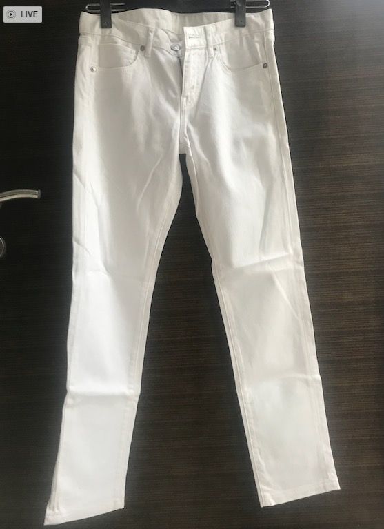 Uniqlo white jeans, Men's Fashion, Bottoms, Jeans on Carousell