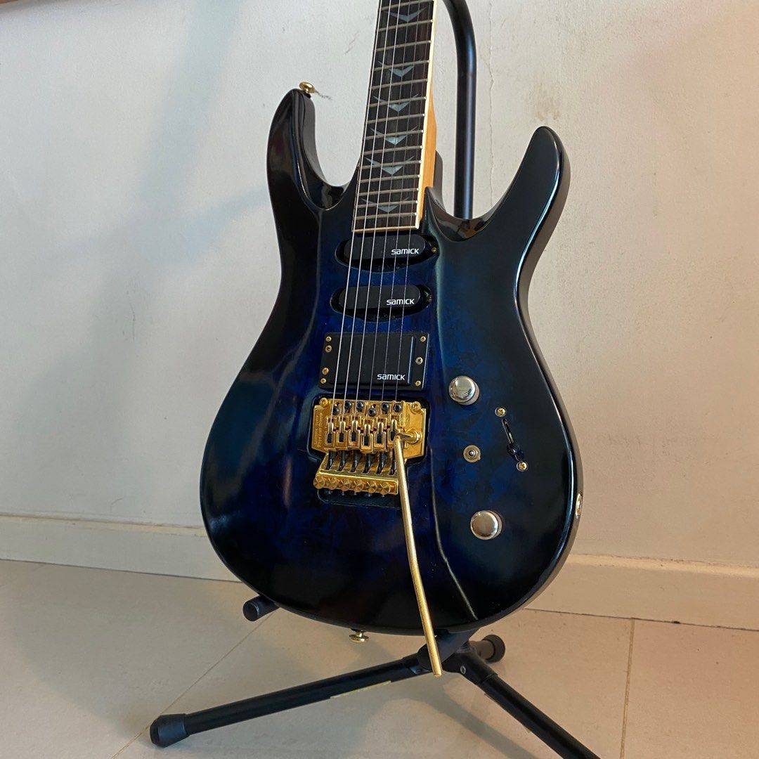 Vintage 90's Samick Superstrat - VERY Rare - Electric Guitar Gold | Made in  Korea 1958, Hobbies & Toys, Music & Media, Musical Instruments on Carousell