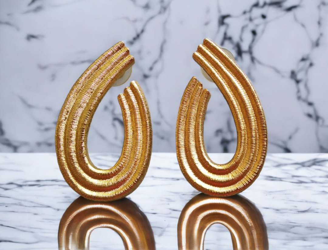 Vintage Givenchy Pierced Earrings Large Gold Tone Textured Hoop, Women's  Fashion, Jewelry  Organisers, Earrings on Carousell