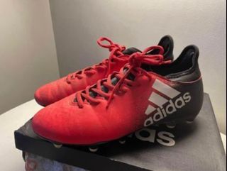 Womens Football Shoes/ Cleats Adidas Size 7.5