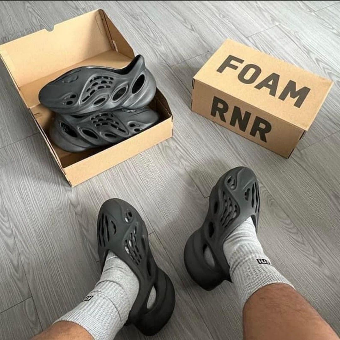 adidas YZY FOAM RNR CARBON 27.5センチ adidas adiFOM Q Yeezy Foam Runner Carbon Gray Men Sz 8.5