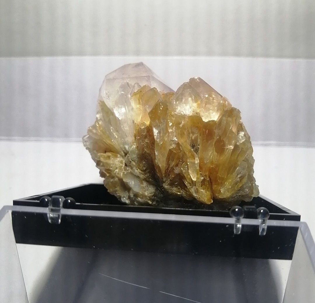 Gold Calcite with White Calcite Point Specimen (Category: Precious Stones) located in Quezon City. Submitted by marnancuacor (Listing ID 1249757096, Image 3). Description: 🌻 Benefits : GOLD CALCITE Meaning and Spiritual Healing Properties: Calcite is a common mineral found around the world. While dull yellow Calcite is common, transparent vivid Gold Calcite is rare. Some fantastic specimens have been found in the United States, particularly in F