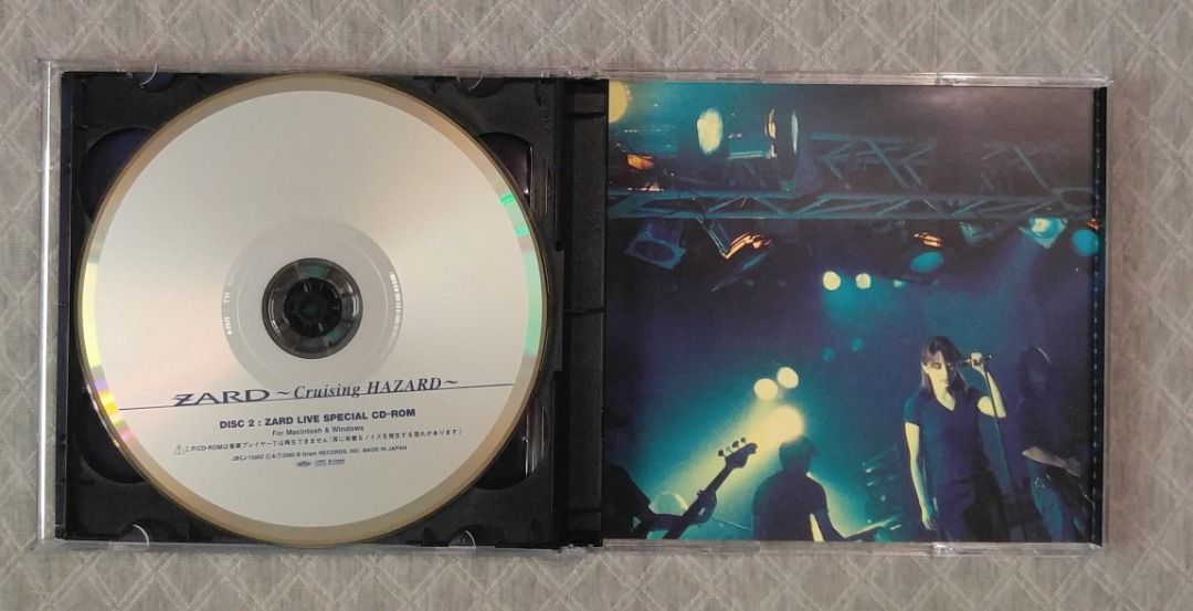 ZARD - Cruising & Live～限定盤ライヴCD～(CD+CD-ROM)+VHS 日版 二手 CD