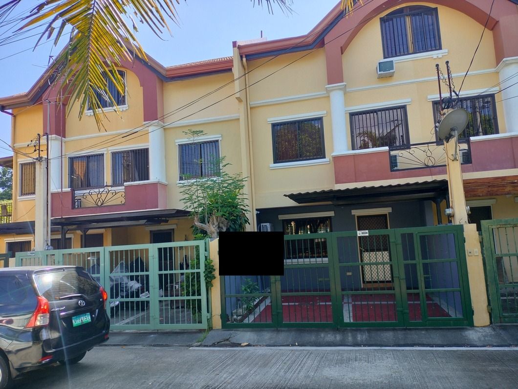 3 Storey House And Lot For Sale In Marcelo Green Village on Carousell