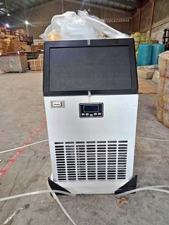 *55KG ICE MAKER FOR COMMERCIAL USE