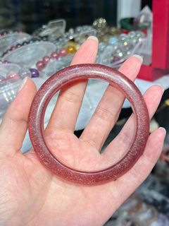 清貨鴿血紅金沙草莓晶手鐲$80/59.4mm64214533776002110