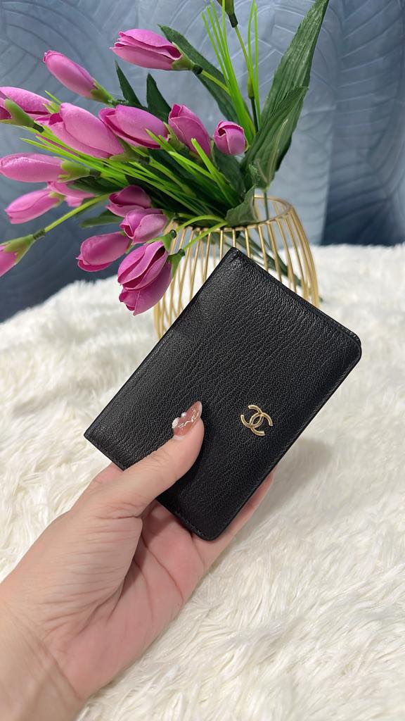 💯 Authentic Chanel Card Case, Luxury, Bags & Wallets on Carousell